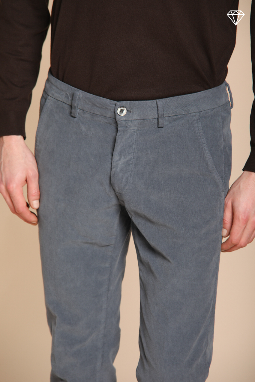 Torino pantalone chino uomo in velluto 1500 righe slim fit  ①
