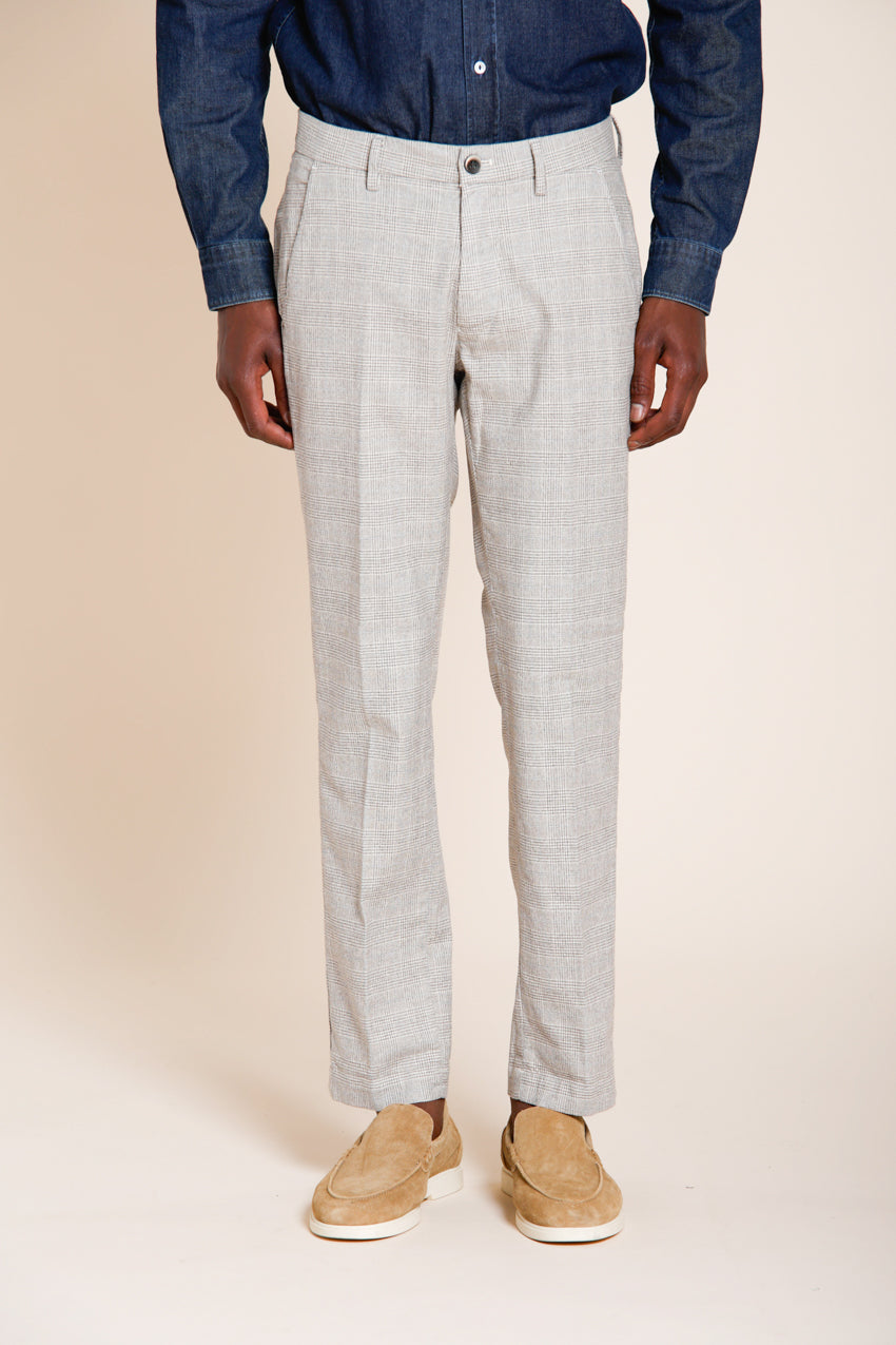 Torino men's chino pants prince of Wales print with dark brown yarn slim fit