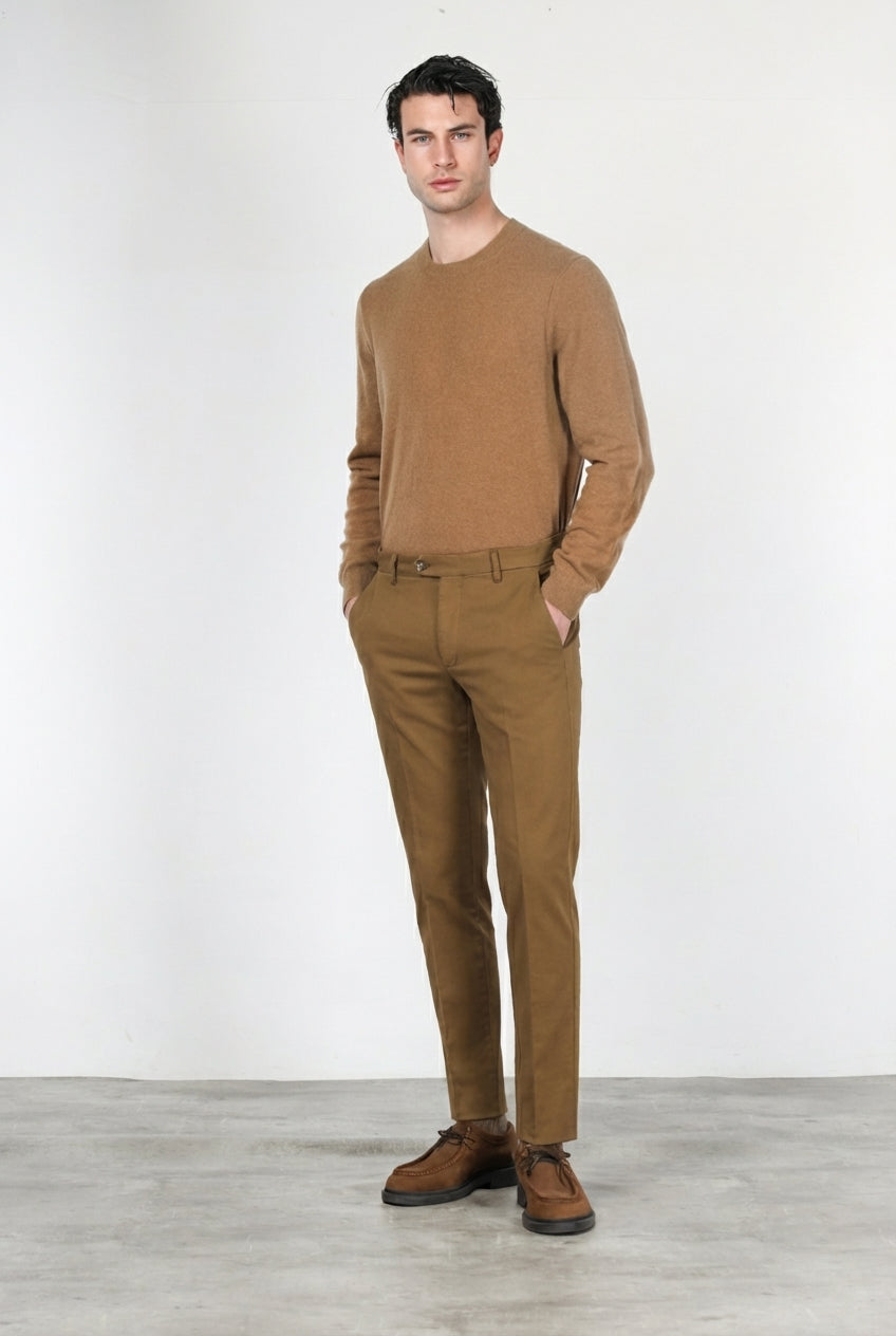 Torino Flex Chinohose für Herren aus Satin, Slim Fit ①