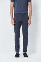 Torino City Icon Flex Hose Chino Herren aus Stretch-Baumwoll- und Leinen-Cavallery slim fit