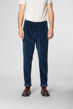 Boston 2 Pinces men’s chino trousers in 500 wale corduroy relaxed fit