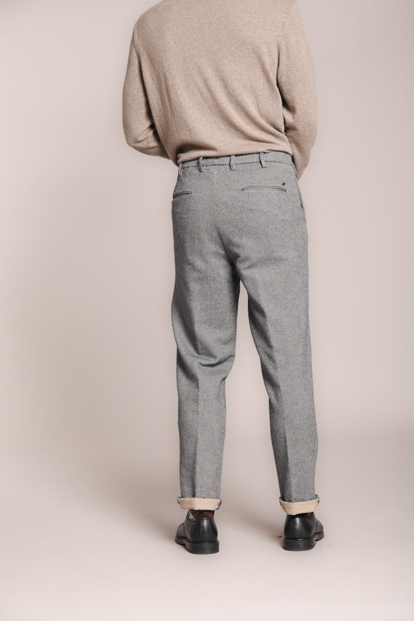 Foto 5 Boston pantalone chino uomo in cotone trama diagonale gessata relaxed fit