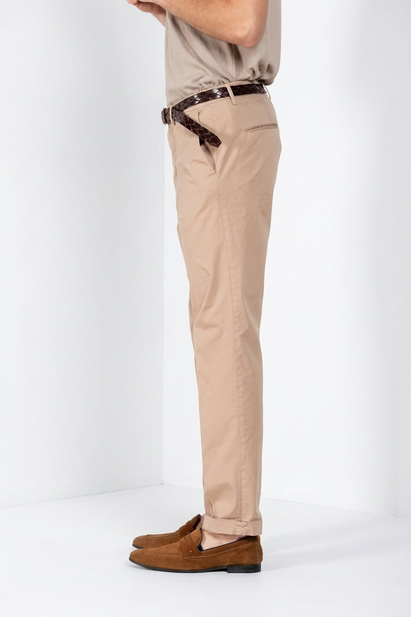 Boston men's chino pants in lightweight stretch twill relaxed fit