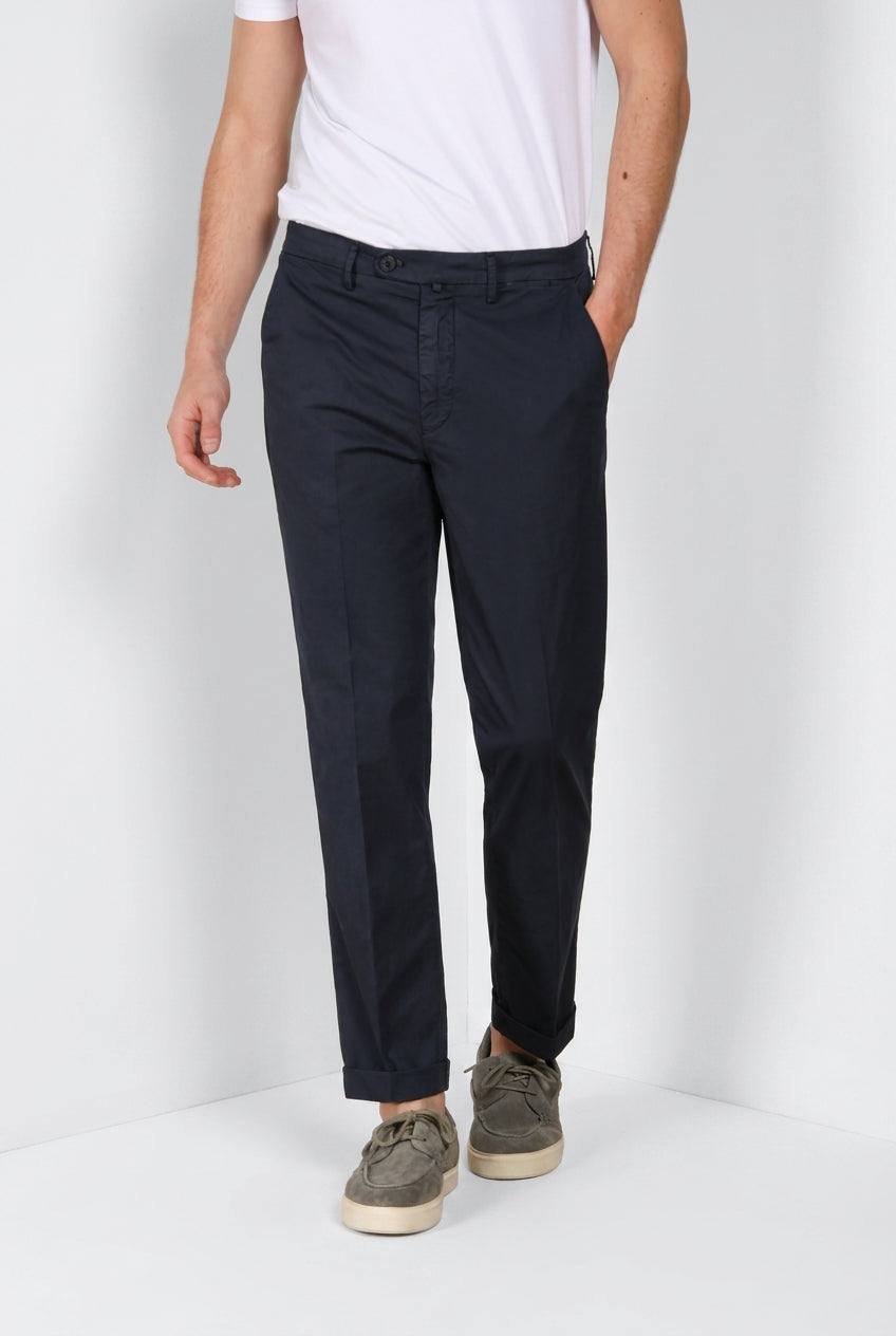 Boston men's chino pants in light stretch twill relaxed fit