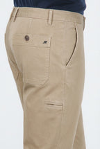 Garden men’s chino pants in stretch bull with carrot fit

