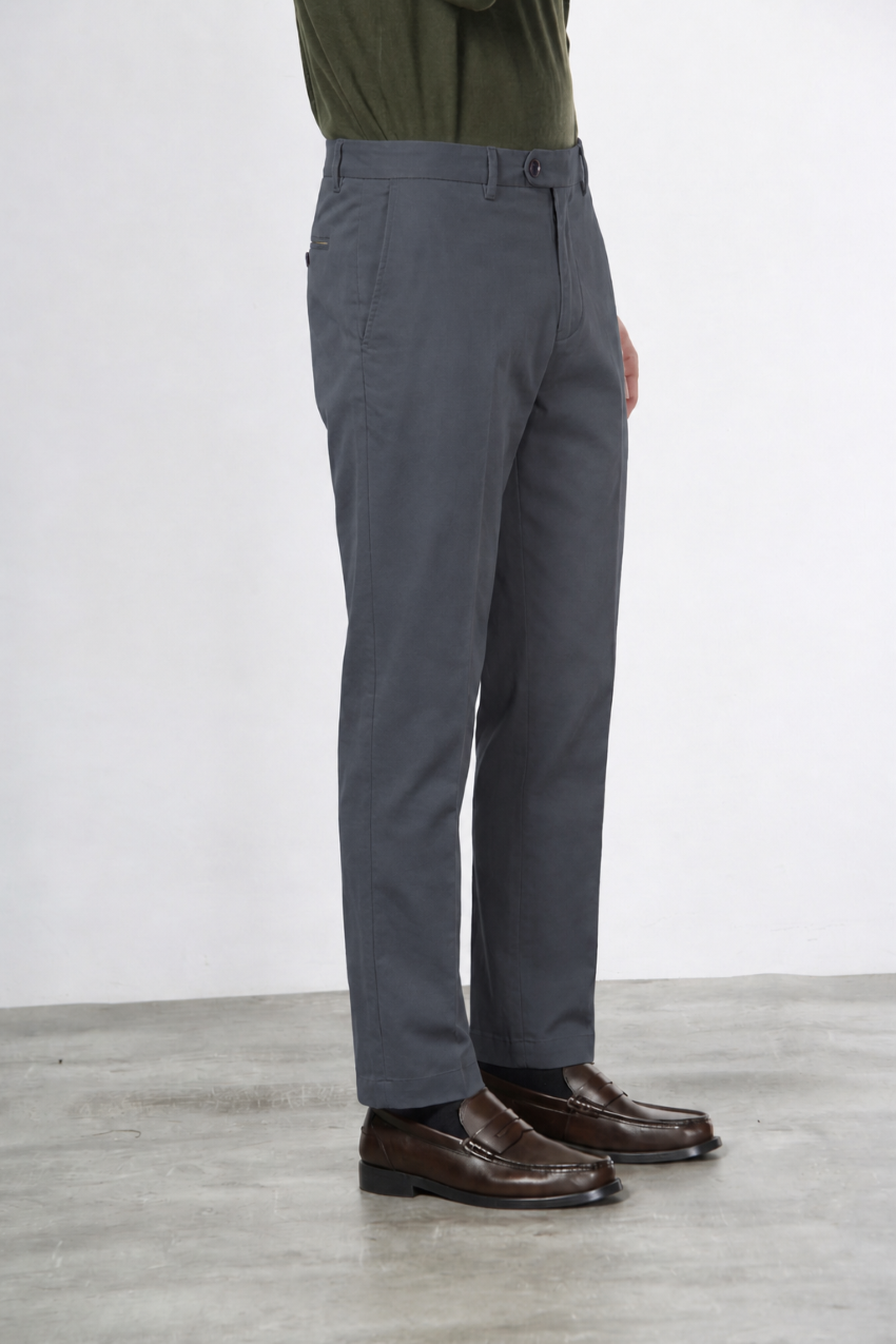 Paris Chinohose für Herren aus Baumwoll- und Wollgabardine mit carrot fit