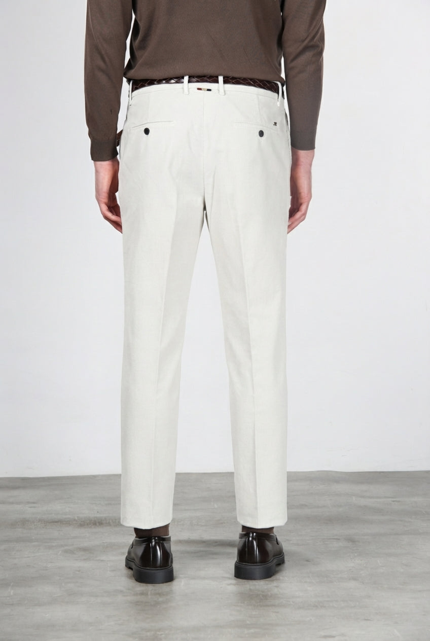 Paris pantalon chino homme en velours côtelé stretch 1000 raies, carrot fit ①