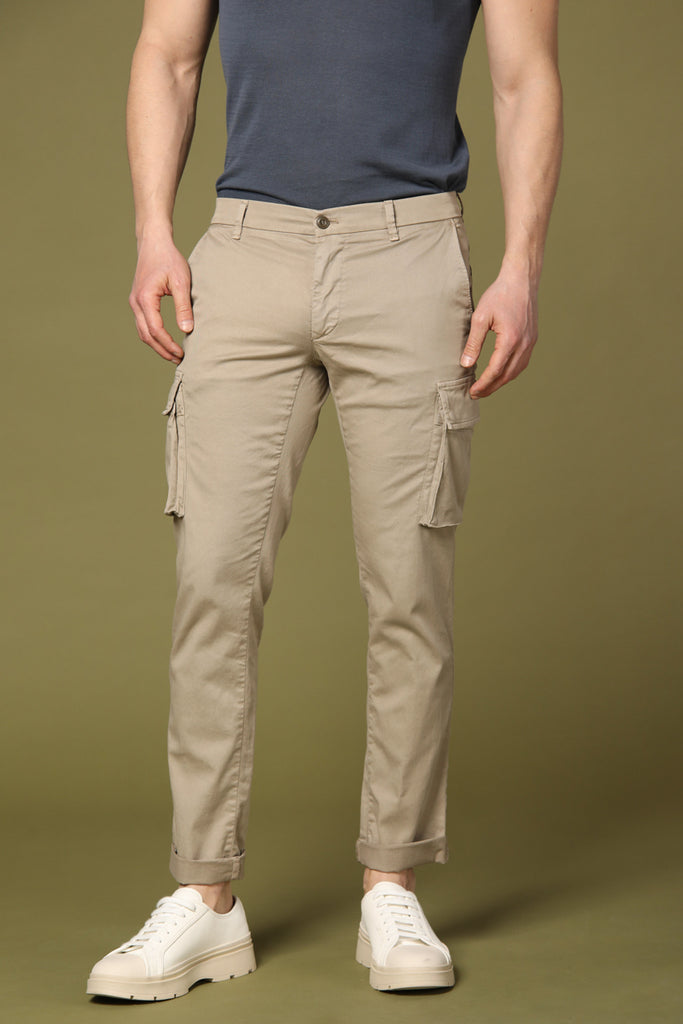 Image 1 de pantalon cargo pour homme modèle Chile City en stuc clair, coupe régulière de Mason's