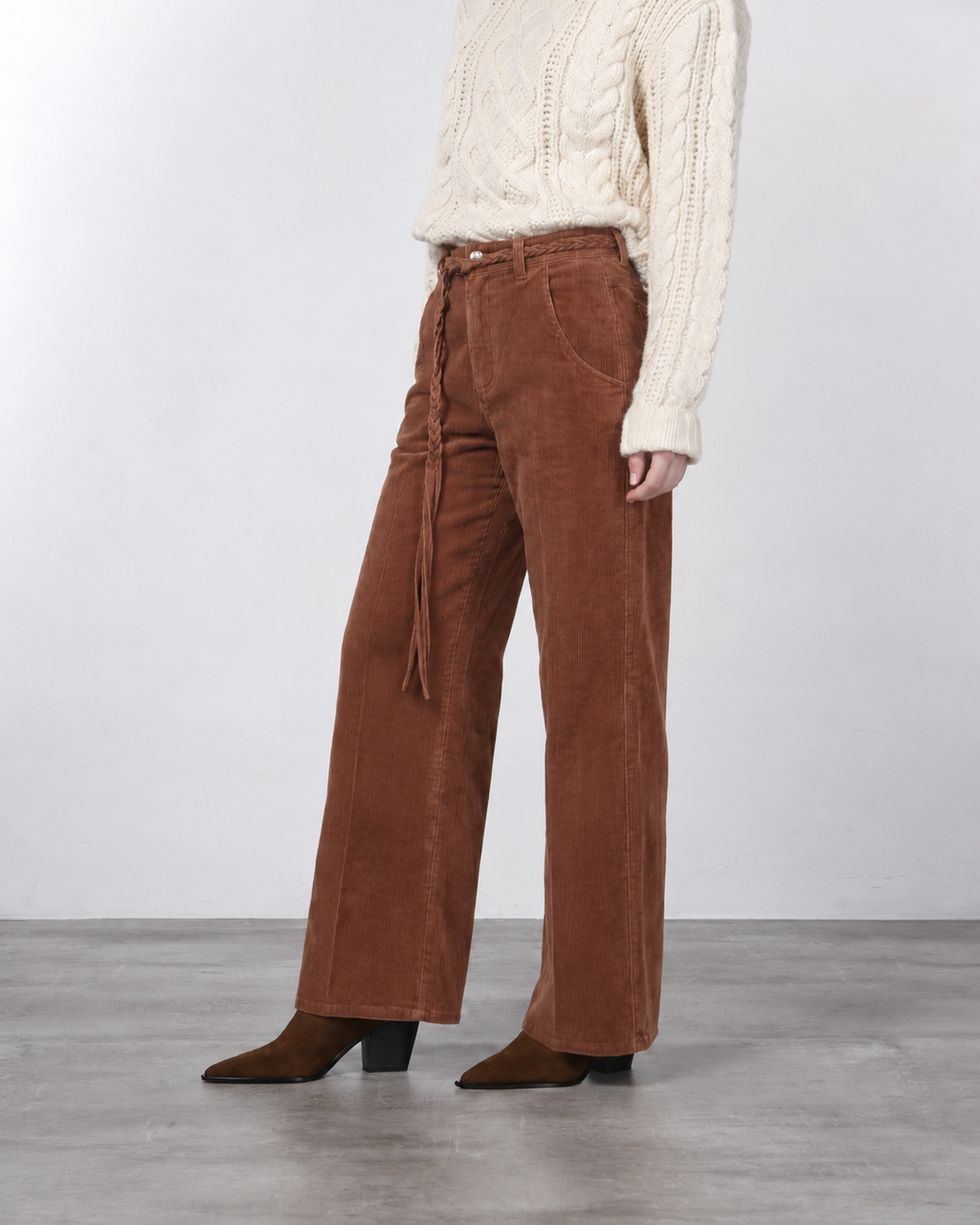 Violette pantalone chino donna in twill baloon fit ①