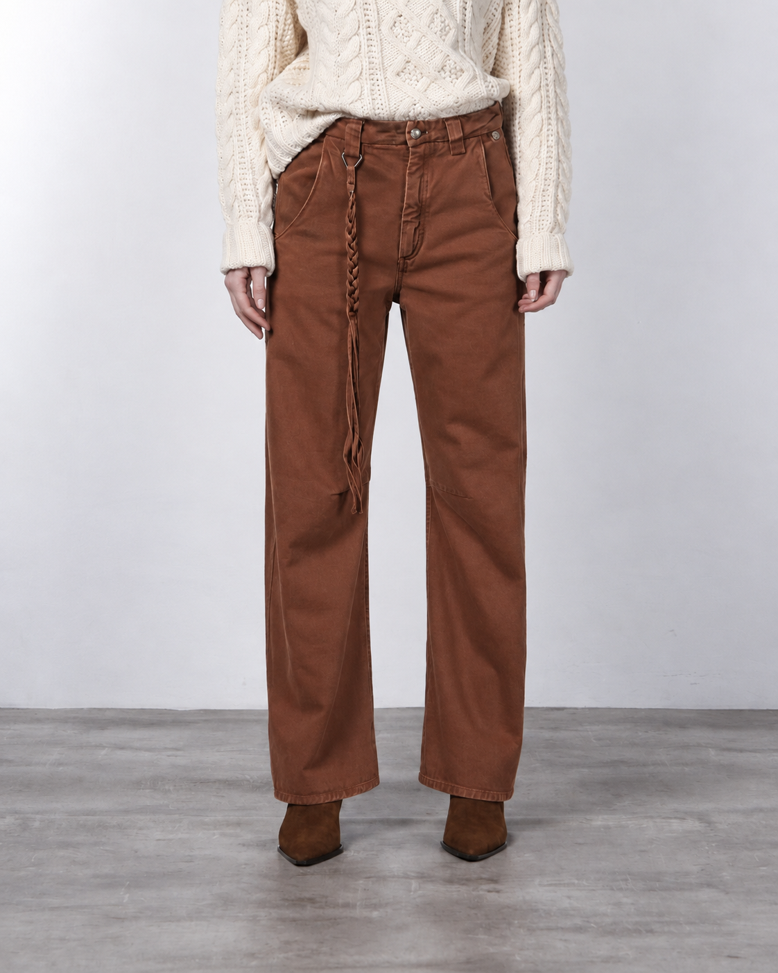 Violette pantalon chino femme en twill balloon fit ①
