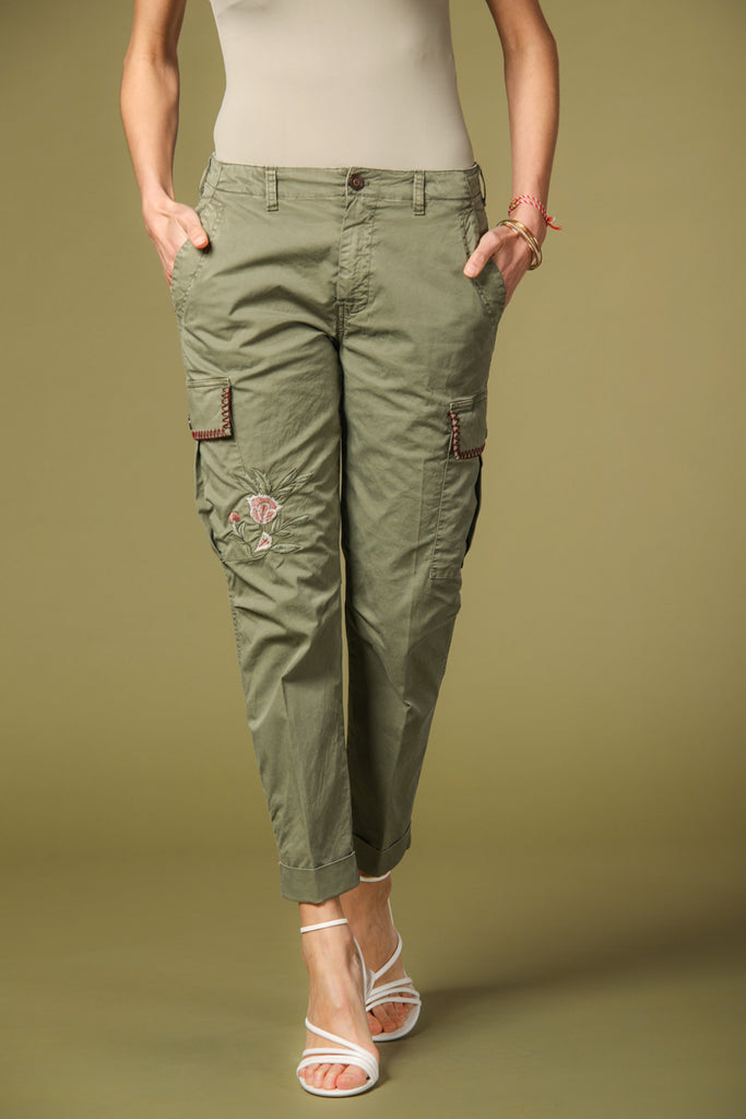Image 1 de Pantalon cargo pour femme modèle Judy Archivio de Mason's en vert fit relaxed