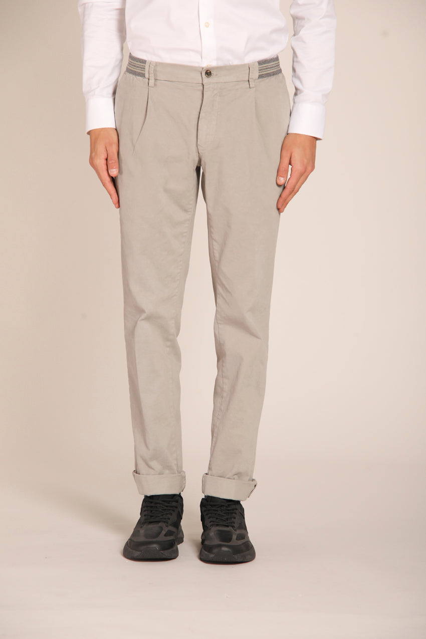 immagine 1 di pantalone chino uomo modello New York Elax 1Pinces di colore grigio, regular fit di Mason's