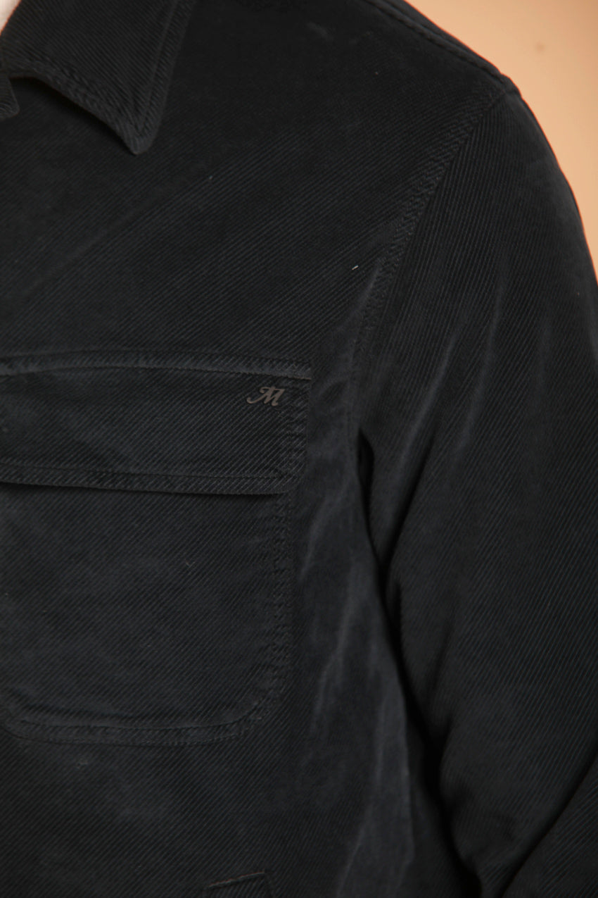 immagine 4 di overshirt uomo, modello Williams, in velluto di colore blu navy, fit slim di Mason's