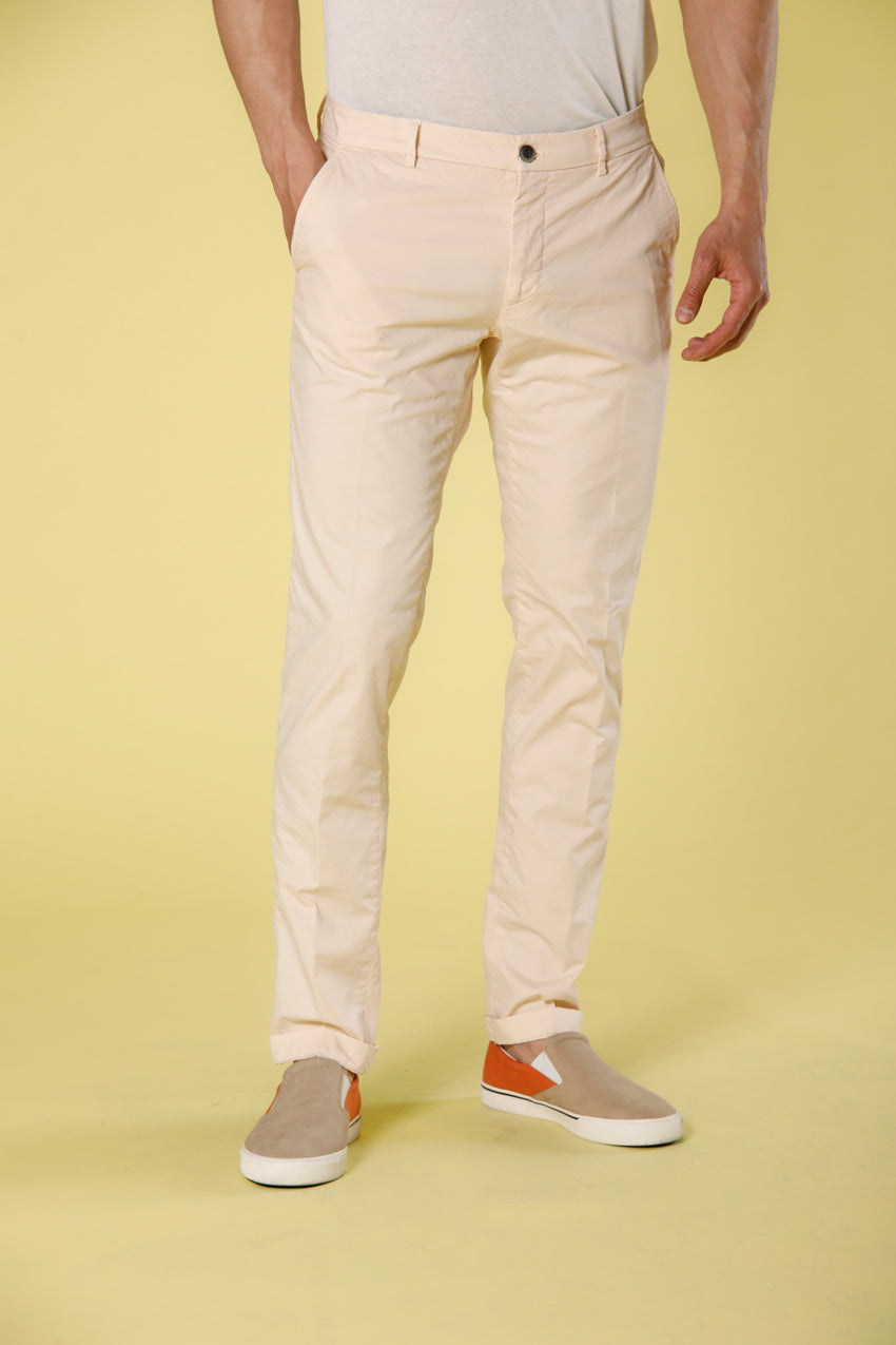 Chino ete homme sale