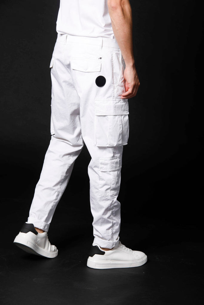immagine 3 di pantalone cargo uomo in twill stretch limited edition modello bahamas colore bianco di Mason's