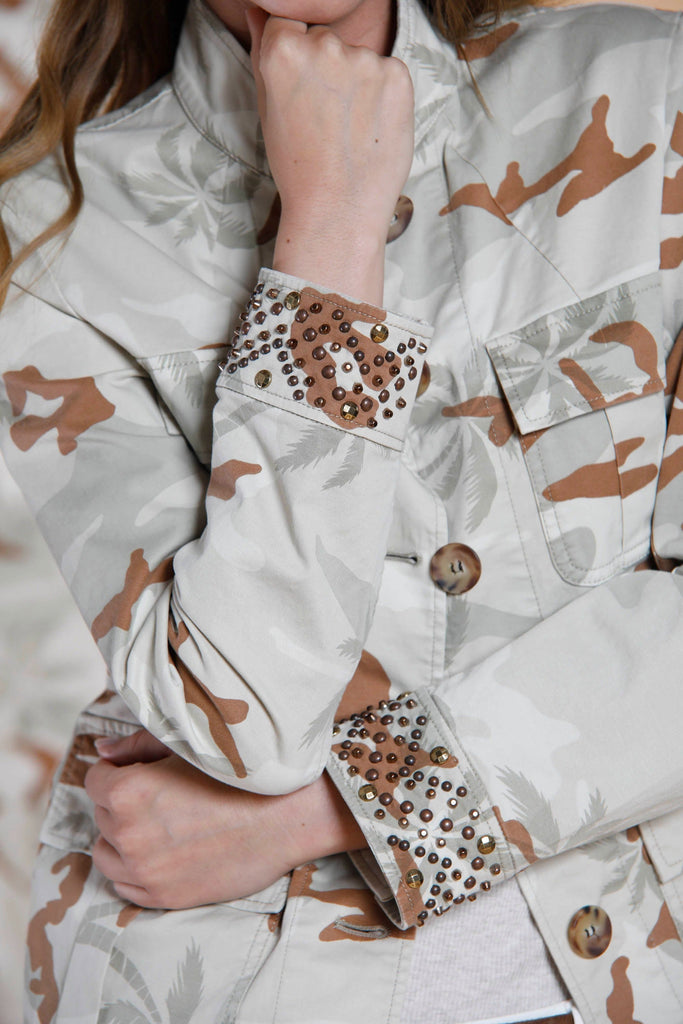 Karen Veste militaire  pour femme en coton imprimé camouflage avec clous