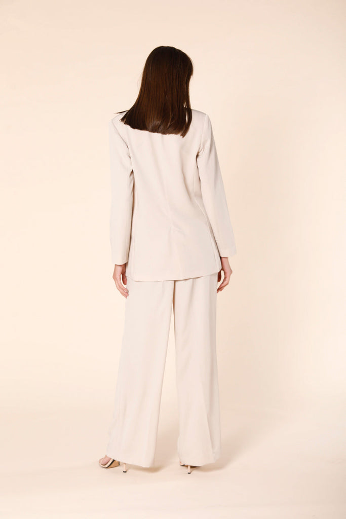 image 5 de blazer long pour femme en tissu technique modèle Irene couleur beige par Mason's 