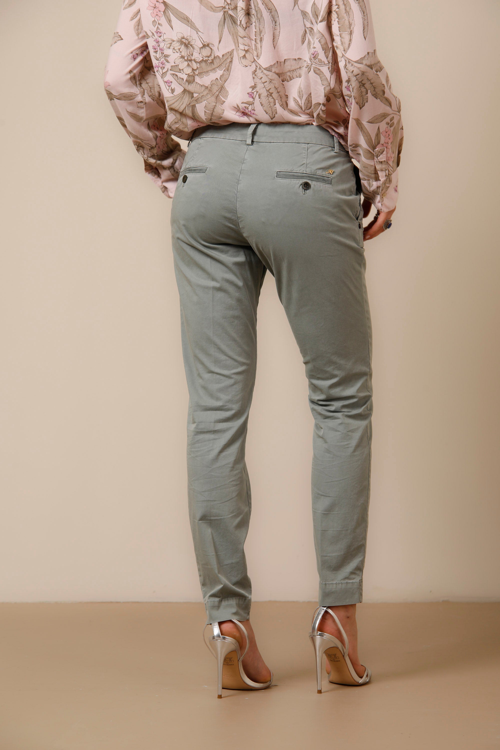 Jaqueline Archivio pantalone chino donna in cotone Icon Washes curvy