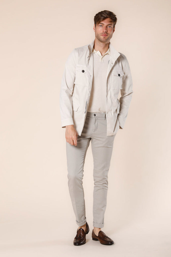 Immagine 2 di pantalone chino uomo in cotone color stucco con trama damier beige modello Milano Style di Mason's