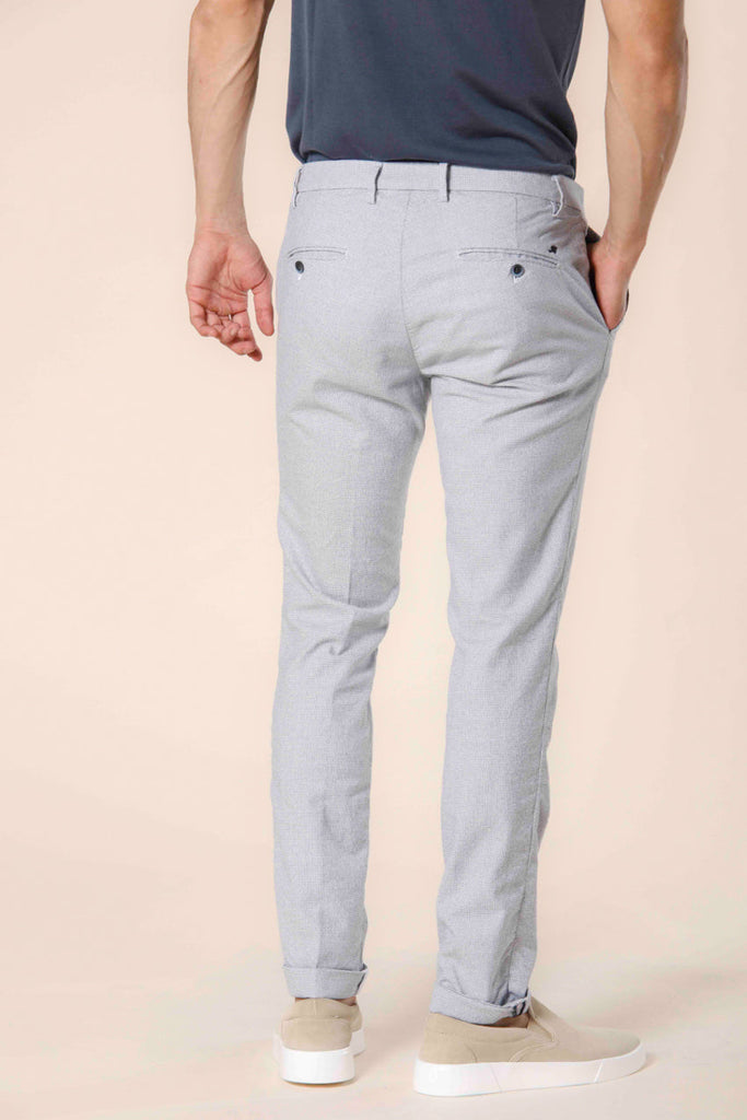 Immagine 4 di pantalone chino uomo in cotone bianco con microstampa modello Milano Style di Mason's  