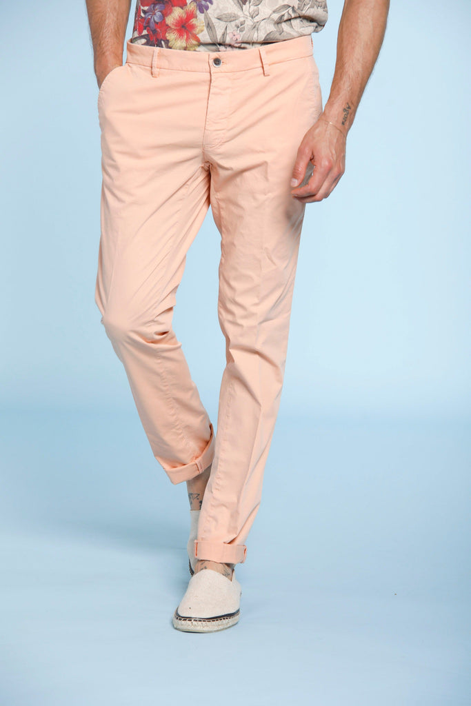 Milano Style Pantalon chino homme en gabardine stretch coupe extra slim ①